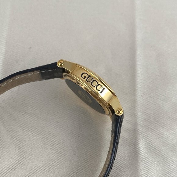 Authentic Vintage Swiss Made Ladies Gucci 7200L Watch 18K 10 Micron Gold Plating - Picture 7 of 12